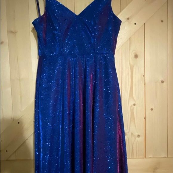 Bee Smart Formal Dress - Picture 2 of 6